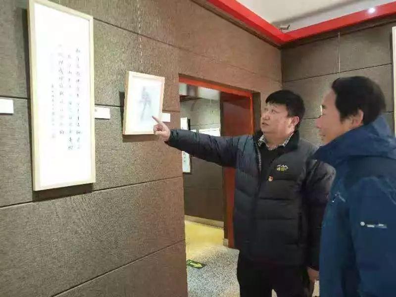 云南政协委员建言大力发展职业教育 培养技能人才