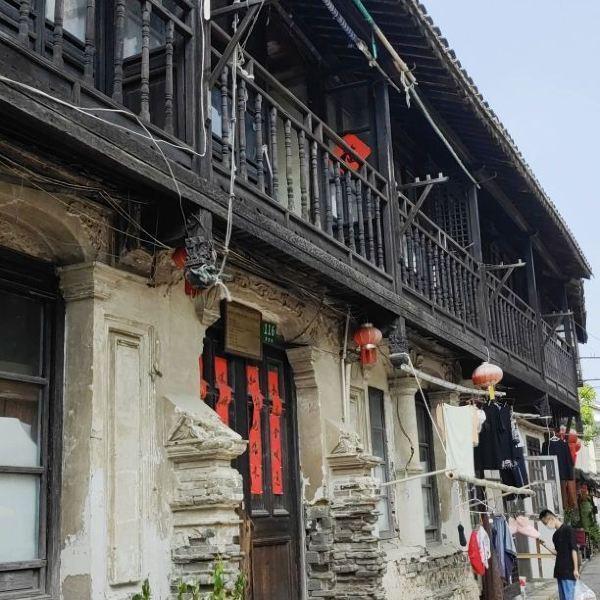 《飞驰人生2》发布会:沈腾范丞丞耍宝,于适客串,韩寒藏惊喜